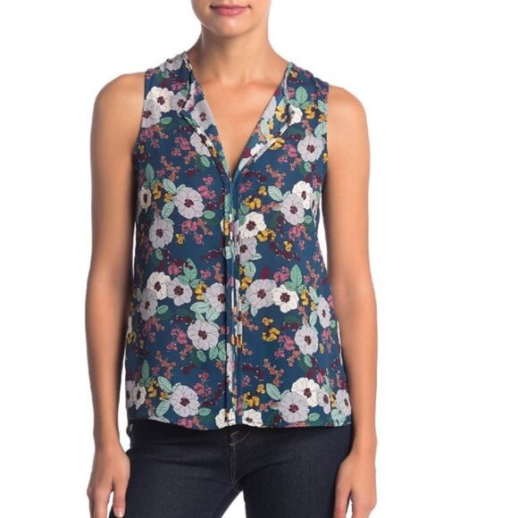Bobeau Lily Sleeveless Floral Print Blouse Petite - Picture 1 of 3